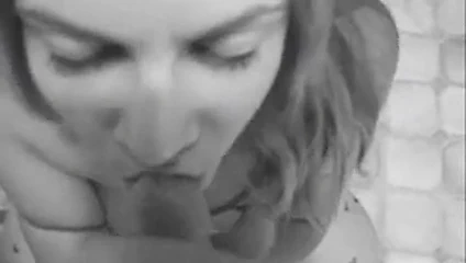 Amatrice salope aime le sperme