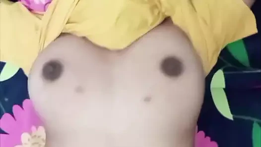 Güzel yenge genç kızla romantik seks ritu sharma