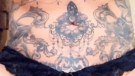 İngiltere'nin en uzun labiasına sahip yan uzantılar