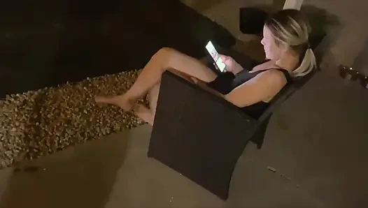 Beni Duş Alıyor Ve Temizlemek Için Götünü Dilliyor