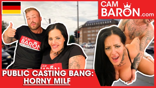 Porno yıldızı Ashley Cumstar genç bir adamla sikişiyor! cambaron.com