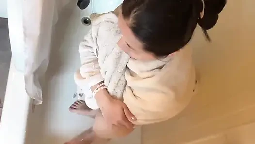 Duş Zamanı Bakış Açısı Hana Bakış Açısı Videosu