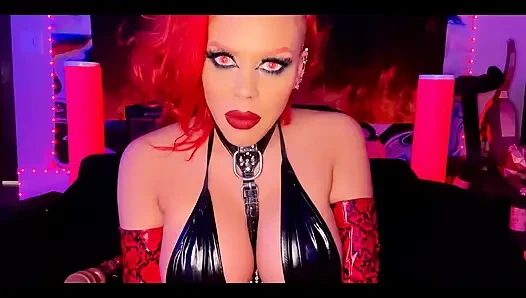 Succubus bayan red x şeytan spermini yutuyor