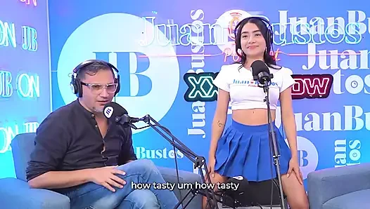 Küçük sapık Kolombiyalı mayraoficial Sybian makinesinde boşalıyor - Juan Bustos Podcast