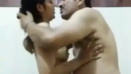 Naina – baba ve anne