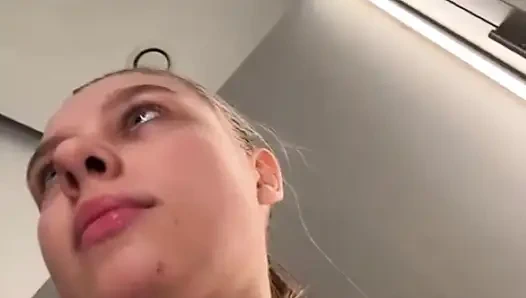 Jucielussie horny in changing room