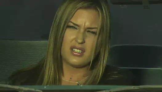 2 kadın antika arabalar tarafından becerdin!