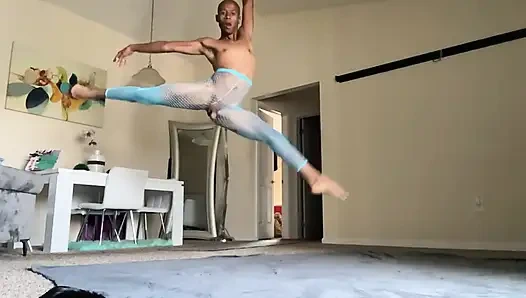 Aşağı inerken beni dospa çeviriyorsun