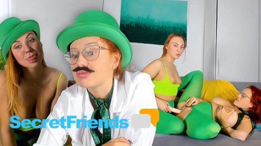 Angel's Wicky'nin ornelia morgan veya secretfriends ile altın kabı