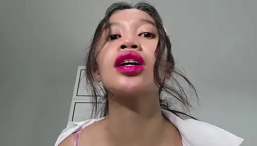 Yaşlı sapıklar kontrol ediyor