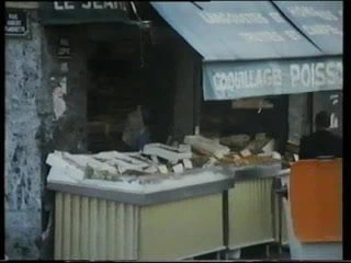 Liebesgruse aus Paris