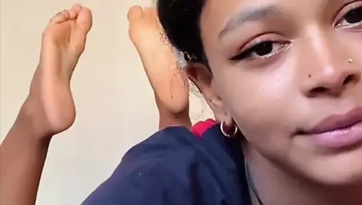 Tiktok'ta ünlü içerik yaratıcısı - sızdırılmış çıplaklar