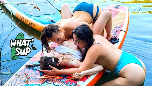 Clubsweethearts'ta 3 kız, 1 SUP