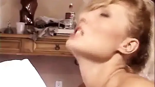 Karımı kulübü: sikişen evli kadın #67