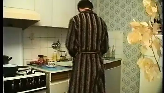 iki üvey kardeş yalamak onların popo