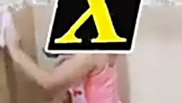 kuzenim duşu temizliyor