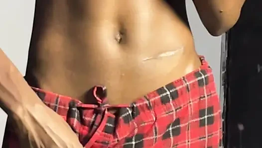 Twink mesajı ve büyük yarakla oynama