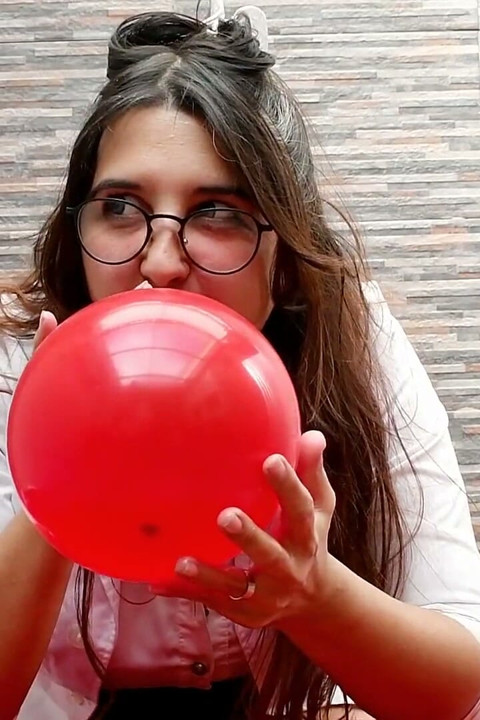 Çılgın bilimsel balonlarla pop deneyleri yapıyor - tavşan delisi looner