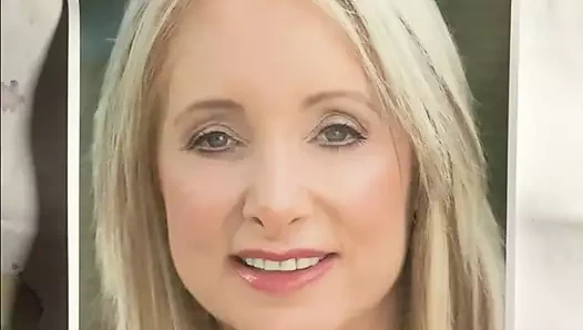 Politikacı karen mcnamara'ya boşaldım