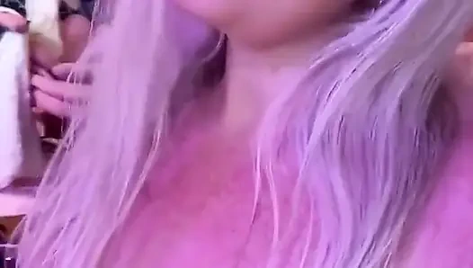 Kendinizi sevin ve ben de aynı şeyi yapıyorum