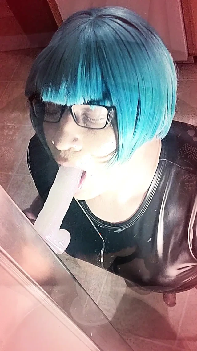 HARDCORE DEEPTHROAT sissy slut shemale SUCKS SUPER SLOPPY gagging SICK & NASTY dick licking lady