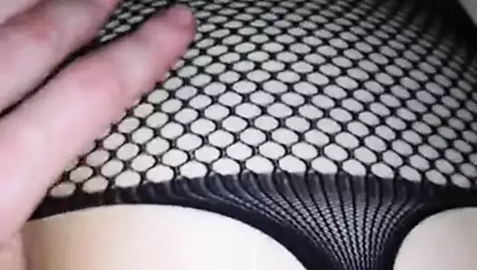 Sırp sıkı götünü sikiyor