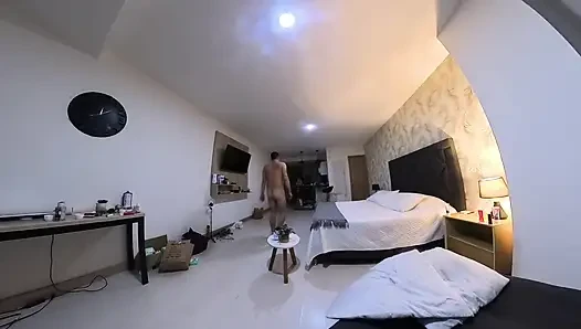 Zayıf Venezuelalı prezervatifsiz sevişmeyi sever