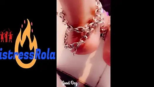 Rola genç kız arkadaşıyla köle olmaya çalışıyor