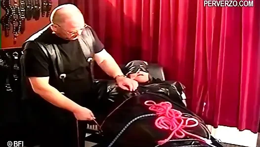 Hollandalı karımı nasıl kötüye kullanırım