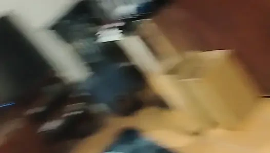 Nine benim için kendini kaydediyor ve onu siktim