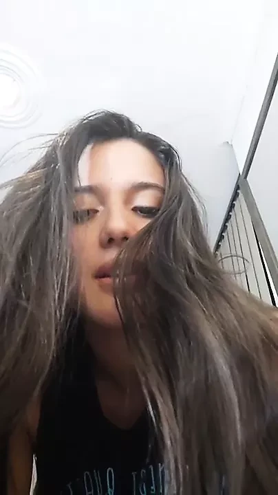 Sıska latin sürtük
