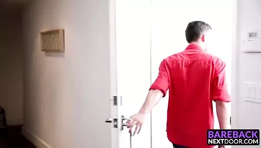 Sexually frustrated Mikey Junior bangs with Gunner