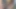 Üvey babamın evin avlusunda küçük üvey kız kardeşimi sikmek için orada olmaması gerçeğinden faydalanıyorum