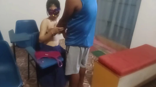Hintli köylü genç kız öğrenci seks viral videosu, Hintli liseli kız sert seks mms