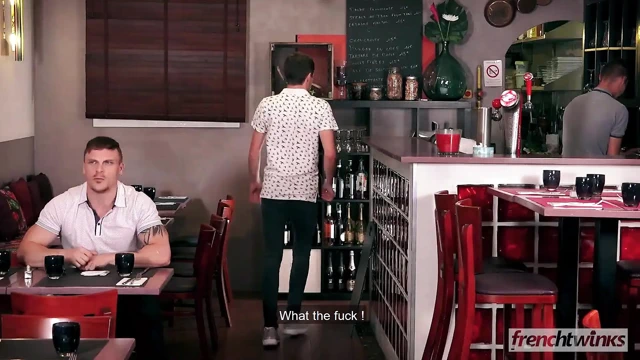 Ünlü bir televizyon şovunun ateşli eşcinsel parodisi