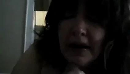 komşum bana oral seks veriyor