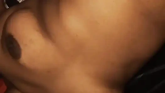 Hintli kız anal seks boşalması