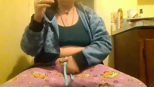 Striptiz şenlikli banyoda yakalanma