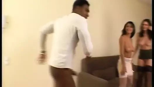 Büyük musluklar vs ıslak amcıklar!!! - (bölüm 01)