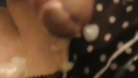 jartiyer üzerinde Cum