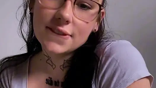 İri göğüslü İngiliz üvey kız kardeş asmr 31 talimatı