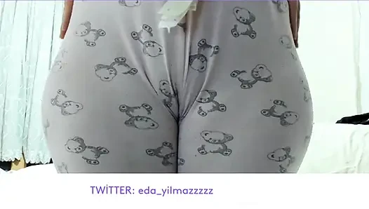 CAMELTOE- PİJAMAYLA MASTURBASYON- TURK MİLF- TURK PORNO