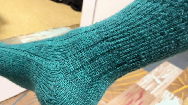 Earl Smile - Hairy Body with Thick Green Winter Socks