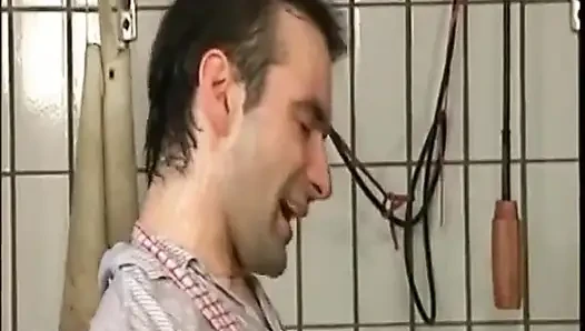 Pis Sidikli Sürtükler Yüzlerine Altın Duşta Sırılsıklam Oluyor