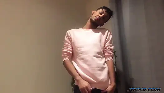 Kamera hayranları için boşalıyor