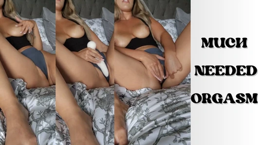 Öğretmen Scarlet'in çok ihtiyaç duyduğu orgazm