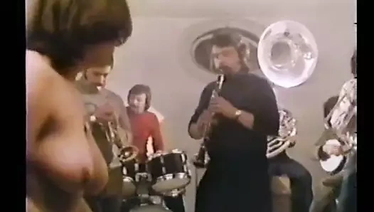 Gece yarısından sonra kızlar (1978)