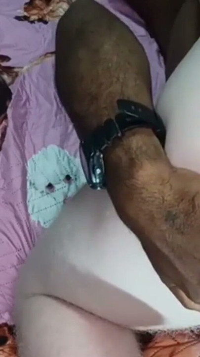 Arkadaşımla Çıplak Sikiştim Taşaklarım Patlayana Kadar | Bölüm 1
