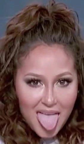 Adrienne bailon dil halkası #10