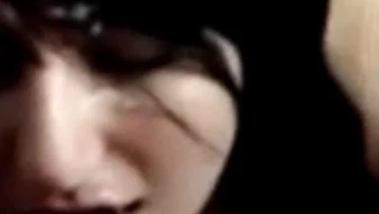 Kavkazian karısı yüz